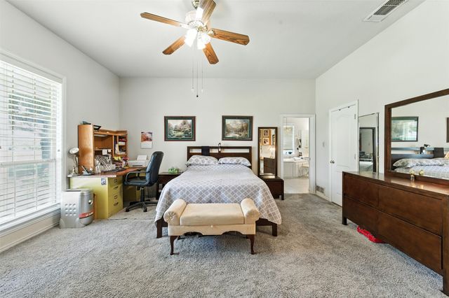 131 Bear Path Trail, Fort Worth, TX 76126