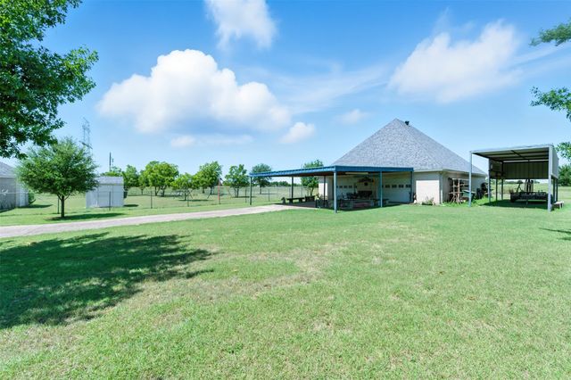 131 Bear Path Trail, Fort Worth, TX 76126