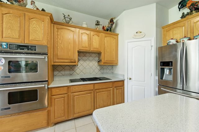 131 Bear Path Trail, Fort Worth, TX 76126