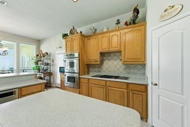 131 Bear Path Trail, Fort Worth, TX 76126