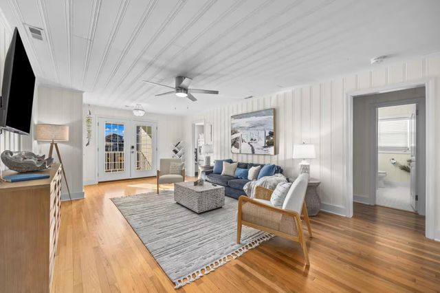 308 50th Ave. N, North Myrtle Beach, SC 29582