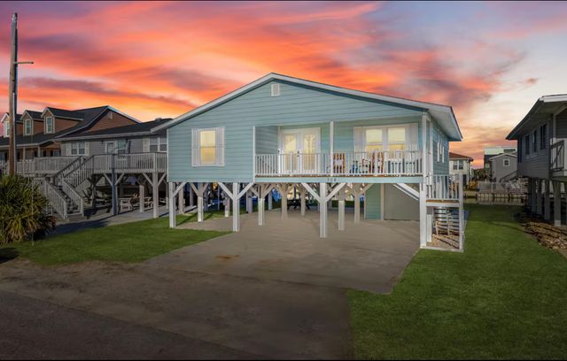 308 50th Ave. N, North Myrtle Beach, SC 29582