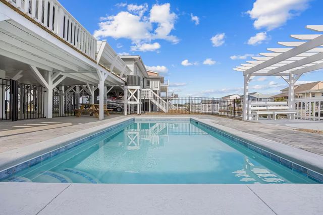 308 50th Ave. N, North Myrtle Beach, SC 29582