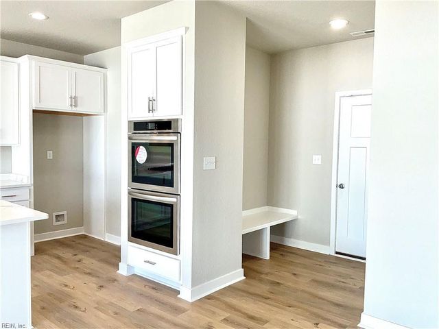 4325 Danali LN, Virginia Beach, VA 23456