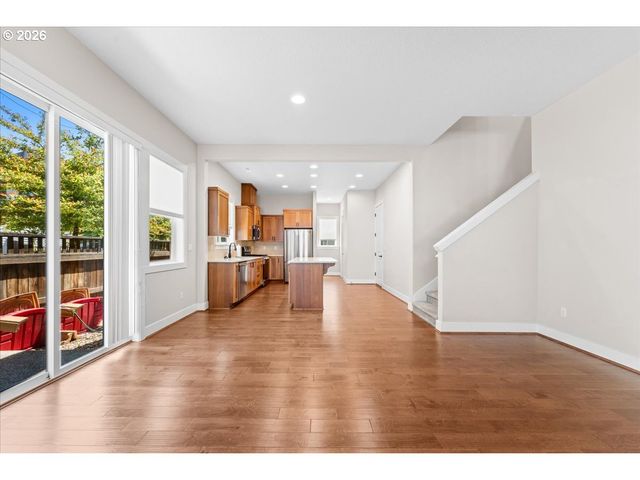 15218 Nw FIG Ln, Portland, OR 97229