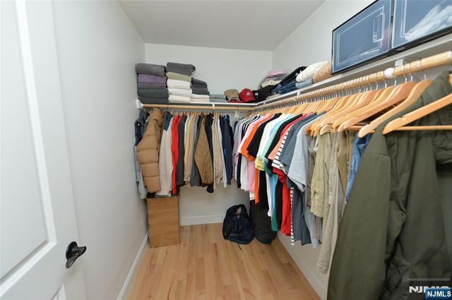 196 Graphic Boulevard, Bergenfield, NJ 07621