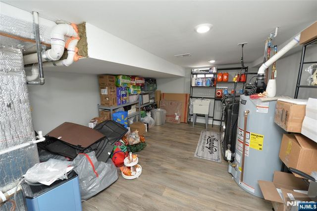 196 Graphic Boulevard, Bergenfield, NJ 07621