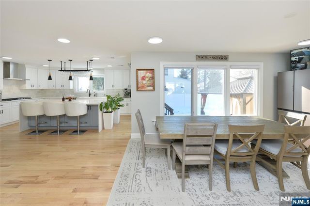 196 Graphic Boulevard, Bergenfield, NJ 07621