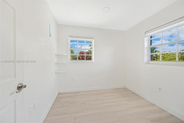 10051 SW 13th Ter, Miami, FL 33174