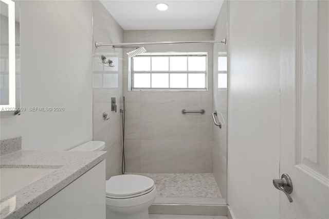 10051 SW 13th Ter, Miami, FL 33174