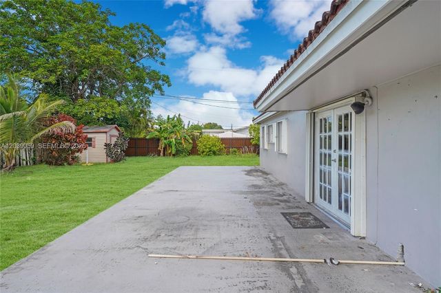 10051 SW 13th Ter, Miami, FL 33174