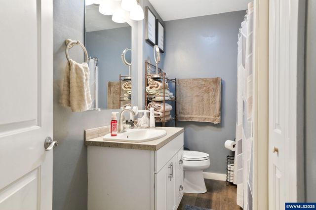 1425 Marshall Dr SE, Salem, OR 97302