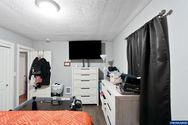 1425 Marshall Dr SE, Salem, OR 97302