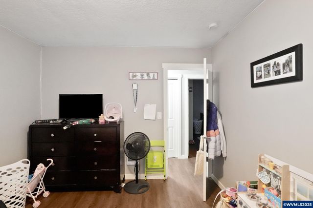 1425 Marshall Dr SE, Salem, OR 97302