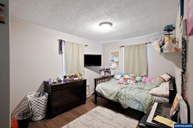 1425 Marshall Dr SE, Salem, OR 97302