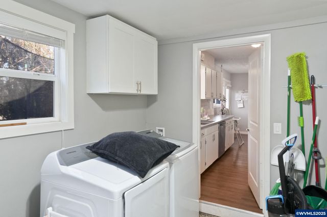 1425 Marshall Dr SE, Salem, OR 97302