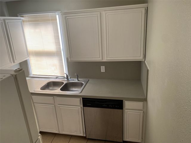 4936 Worth Street E, Dallas, TX 75214
