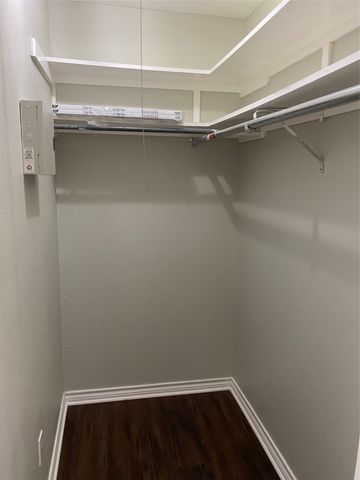 4936 Worth Street E, Dallas, TX 75214