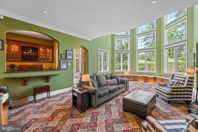 6 WEDGEWOOD DR, Blue Bell, PA 19422