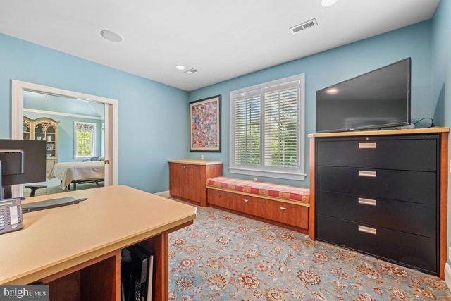 6 WEDGEWOOD DR, Blue Bell, PA 19422