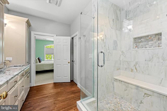 6 WEDGEWOOD DR, Blue Bell, PA 19422