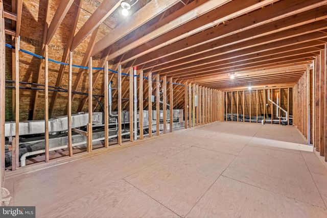 6 WEDGEWOOD DR, Blue Bell, PA 19422