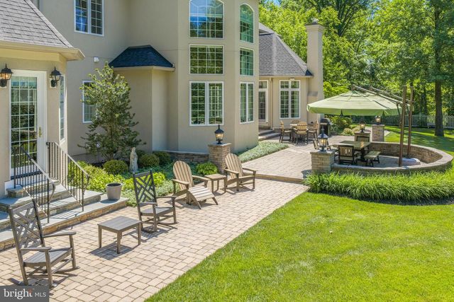 6 WEDGEWOOD DR, Blue Bell, PA 19422
