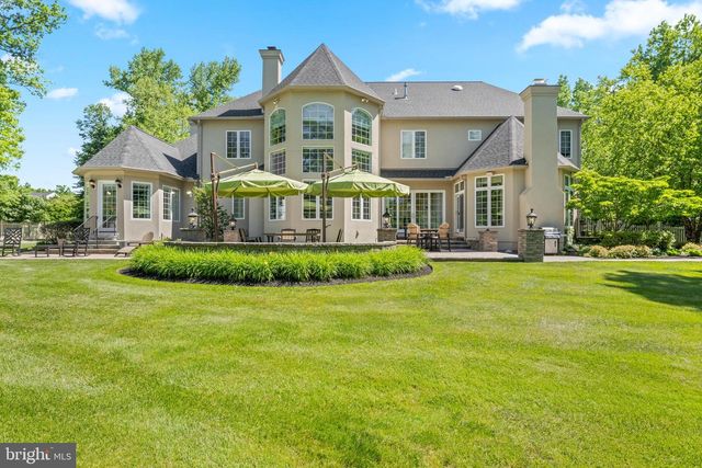 6 WEDGEWOOD DR, Blue Bell, PA 19422