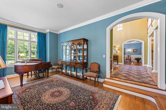 6 WEDGEWOOD DR, Blue Bell, PA 19422