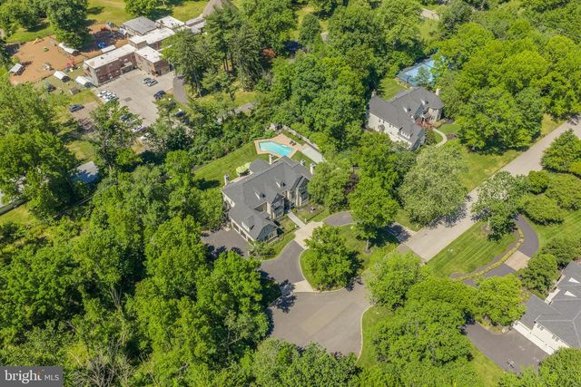 6 WEDGEWOOD DR, Blue Bell, PA 19422