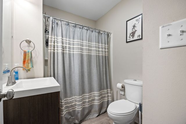 3914 Cornell Street, Des Moines, IA 50313