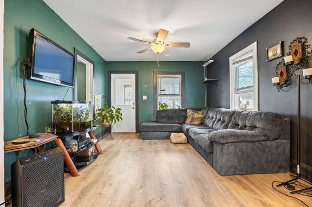 3914 Cornell Street, Des Moines, IA 50313