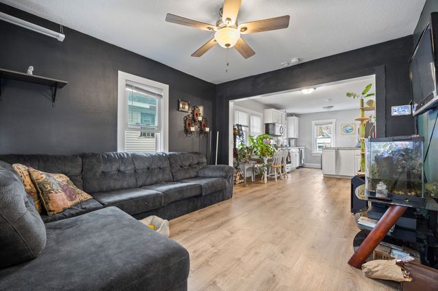 3914 Cornell Street, Des Moines, IA 50313