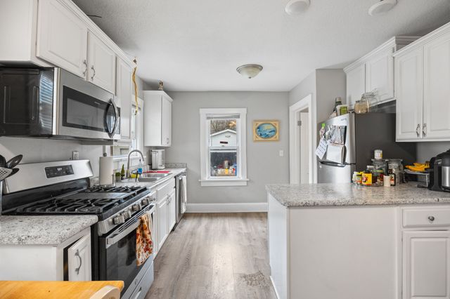 3914 Cornell Street, Des Moines, IA 50313
