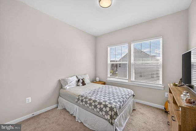 42478 INVERGORDON TER, Sterling, VA 20166