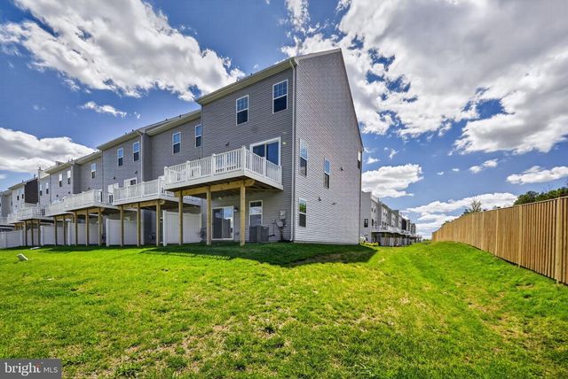42478 INVERGORDON TER, Sterling, VA 20166