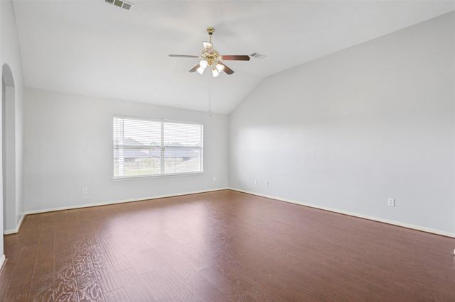 2835 Fairway Drive, Friendswood, TX 77546