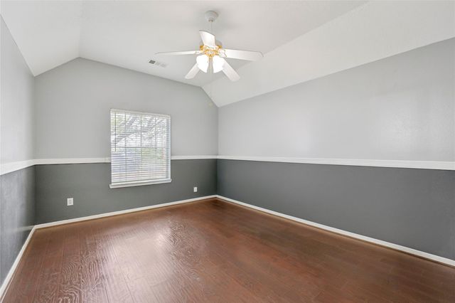 2835 Fairway Drive, Friendswood, TX 77546