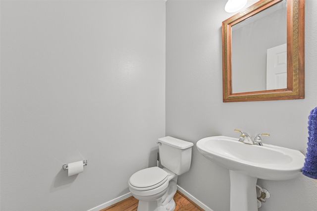 2835 Fairway Drive, Friendswood, TX 77546