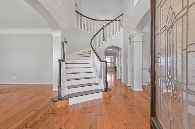 2835 Fairway Drive, Friendswood, TX 77546