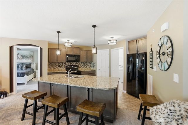 6 Waterlily Drive, Springboro, OH 45066