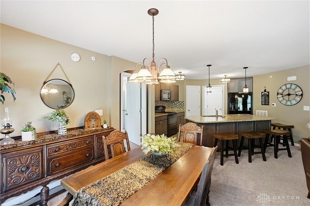 6 Waterlily Drive, Springboro, OH 45066