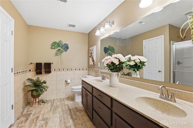 6 Waterlily Drive, Springboro, OH 45066