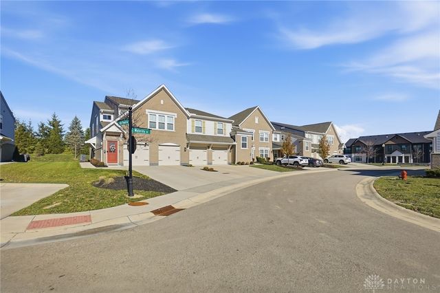 6 Waterlily Drive, Springboro, OH 45066