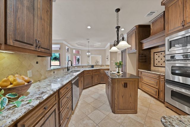 1110 Mccampbell Road, Mansfield, TX 76063