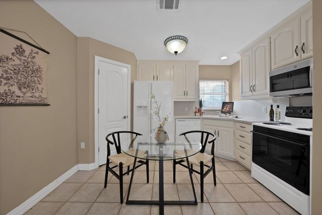 1110 Mccampbell Road, Mansfield, TX 76063