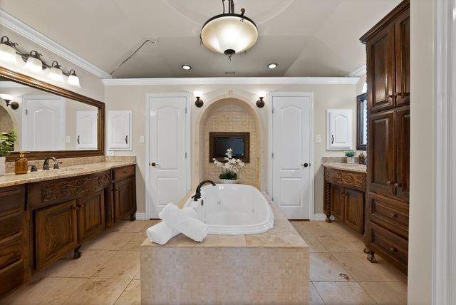 1110 Mccampbell Road, Mansfield, TX 76063
