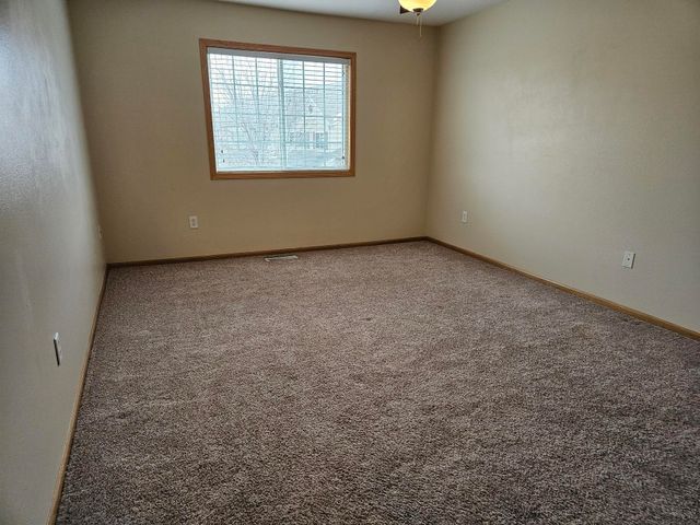 8610 EP True Parkway 12009, West Des Moines, IA 50265