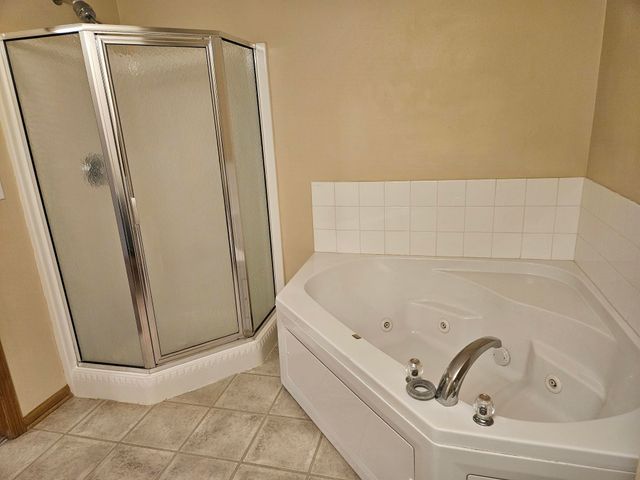 8610 EP True Parkway 12009, West Des Moines, IA 50265