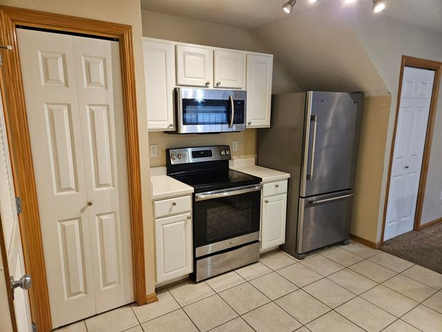 8610 EP True Parkway 12009, West Des Moines, IA 50265